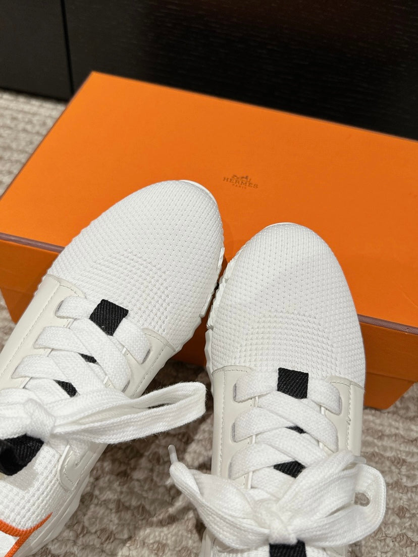 Depart slip on H sneaker