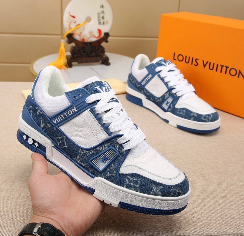 Louis Vuitton sold Sneakers