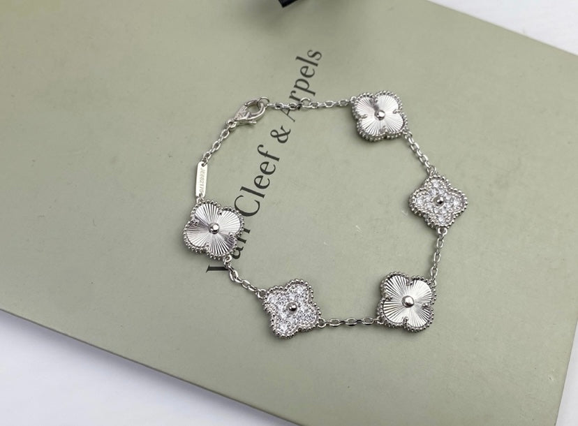 Diamond-Accent Clover Bracelet