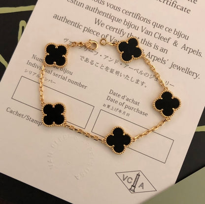 Five Clover Bracelet in Gold