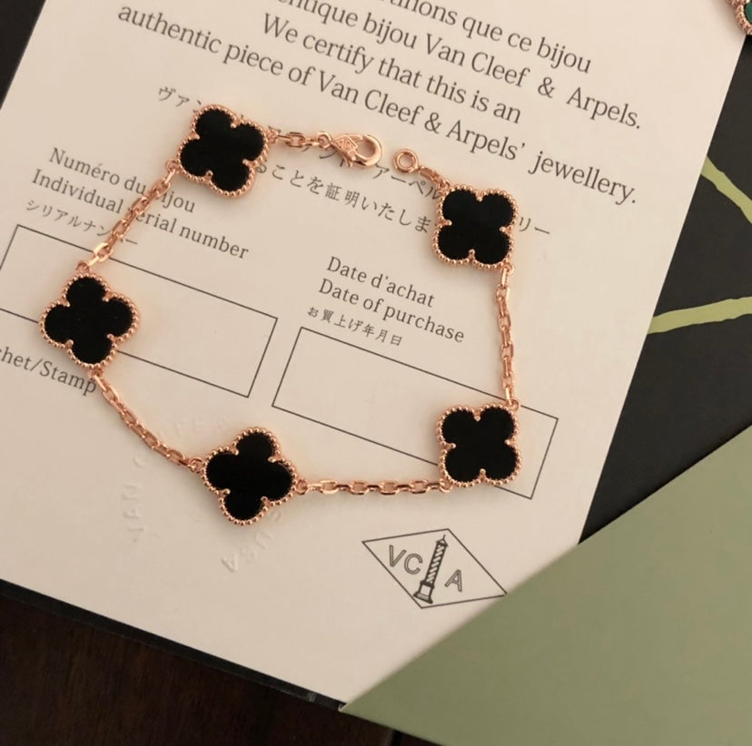 Five Clover Bracelet in Rose Gold